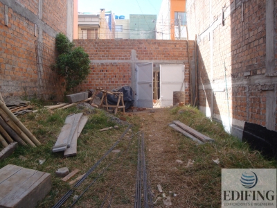 Lote para la construcción.